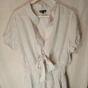(E) C.O.C. Woman's Short Sleeve Blouse 3X White and Black Polka Dot